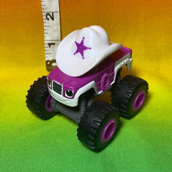 Blaze and the Monster Machines truck starla A-3 - Picture 1 of 2
